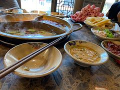-Xiao Long Kan Hotpot Sydney 小龙坎老火锅
