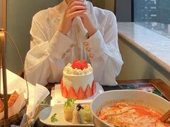 草莓甜心动物奶油水果蛋糕-艾加柒克蛋糕茶歇甜品台(春熙路店)