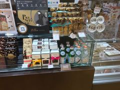 -VENCHI 闻绮(上海佛罗伦萨小镇店)