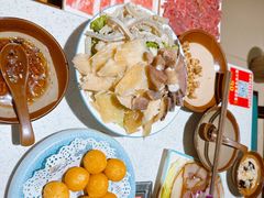 -贵府酸汤牛肉火锅·贵州老字号(飞山街店)