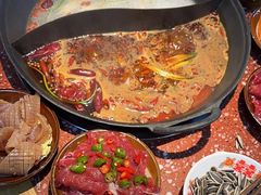 -赵美丽·重庆社区火锅·直营店(火车东站·中豪国际店)