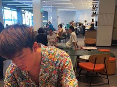 大堂-星巴克臻选(深圳海上世界店)