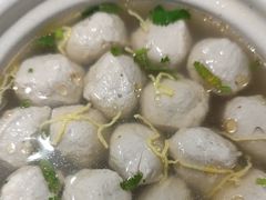 酸辣手打鲅鱼丸-前海沿·青岛菜(五四广场永旺店)