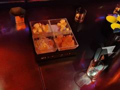 -MEGA PARTY CLUB