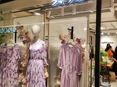 -广州白马服装市场