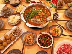 -老凯俚酸汤鱼(鸿通城店)