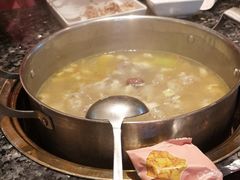 -一席地·本地鸡窝·杭帮鸡火锅(萧山银隆百货店)