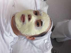 -康美贞·痘肌养护管理中心