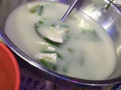 -泸沽肴(泸沽湖大洛水村农村信用社旁店)