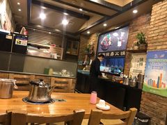 大堂-喇喇排骨火锅·传统韩式脊骨汤(望京西园总店)