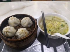 -绿杨馄饨临顿路店
