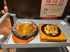 -毛家饭店·30年融合新湘菜(汉峪金谷店)