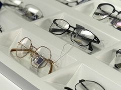 -造寸眼镜·蔡司官方授权店(东门店)