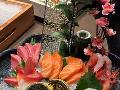 -蟹犇前•帝王蟹雪蟹(陆家嘴店)