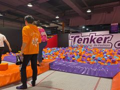 -Tenker Club弹刻极限主题公园 · 蹦床 · 团建 · 生日派对(大关店)