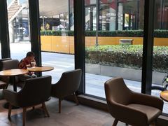 -星巴克(前滩世贸中心店)