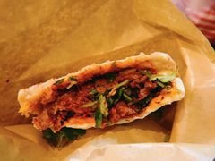 -曾笼笼牛肉饼