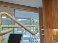 -上海仁爱医院口腔科 · 种植