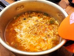 辛拉面-肉甲韩国木炭烤肉(新壹街1店)