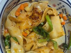 -陇上秦轩西安biangbiang面(EFC欧美金融商业城店)