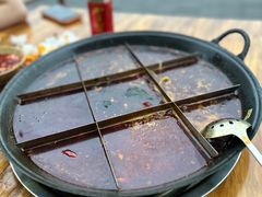 -正南齊北重庆老火锅(光华村直营店)
