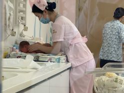 -金鹰国际月子中心(新街口店)