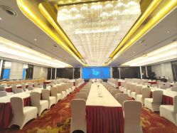 -成都世外桃源酒店-宴会厅·草坪婚礼·会议活动