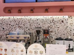 -乐兹薇尔(海宁爱琴海购物公园店)