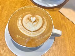 -ZING COFFEE 镜咖啡