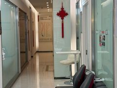 -龙脊康·颈肩腰腿痛·脊柱侧弯·运动损伤脊柱专科门诊(天河店)