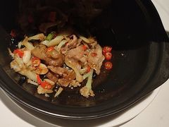 -八府香鸭·啫啫煲(华山路店)