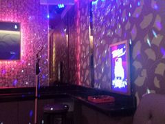 -乐界KTV(虹桥中心店)