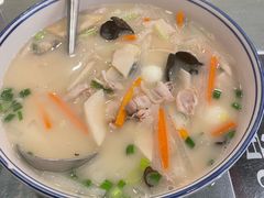萝卜烧乌贼-盐城八大碗(大木桥路店)
