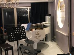 -乐尚音乐空间·钢琴·声乐·架子鼓(会展中心店)