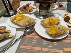 -金马门国际美食百汇(珞喻路店)