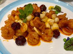 蒜香焗龙虾-开海·红岛海鲜虾水饺(石老人店)
