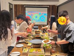 -玩坞轰趴馆·户外团建聚会主题生日派对馆(世豪广场店)