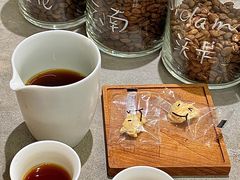 手冲咖啡-素咫咖啡CLIFEROSE(新安店)