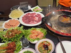 -三江两海老火锅(北京首店)