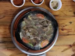 -阿婆情腊排骨火锅(金虹路店)