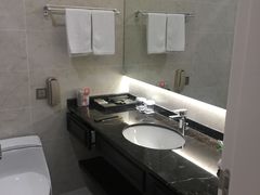 -上海怡沁园度假酒店