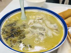 -明呈黄鱼面馆(斜土路店)