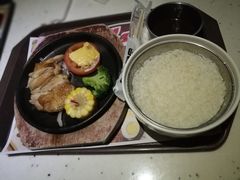 -百威KTV(恒福路店)