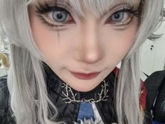 -米游妙妙屋cosplay换装自拍摄影体验馆