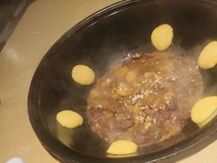-万里闯关东铁锅炖菜馆(高新旗舰店)