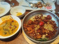 -映水芙蓉(长宁来福士店)