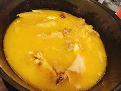 -鲜入围煮花胶鸡海鲜火锅