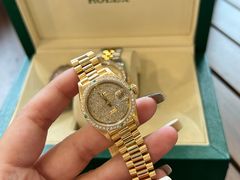 -聚云奢二手奢侈品黄金手表包包回收·中古店(三里屯总店)