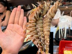 -鲜入围煮花胶鸡海鲜火锅