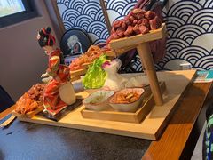 -汉城烤肉·黑金冠(华山路店)
